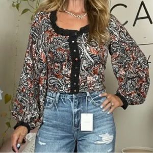 Paisley Long Bubble Sleeve Button Down Boutique Top NEW